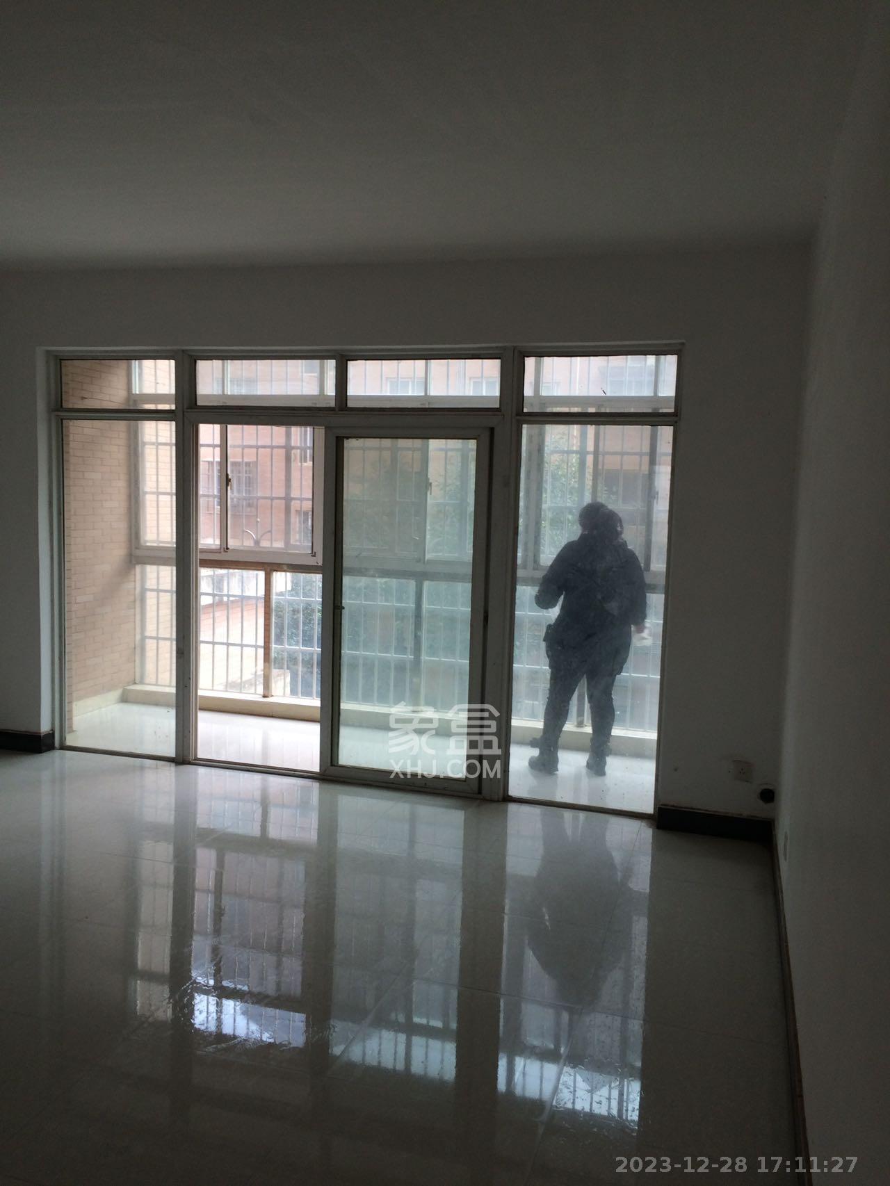 韶峰星苑（韶峰尚南UP公寓）