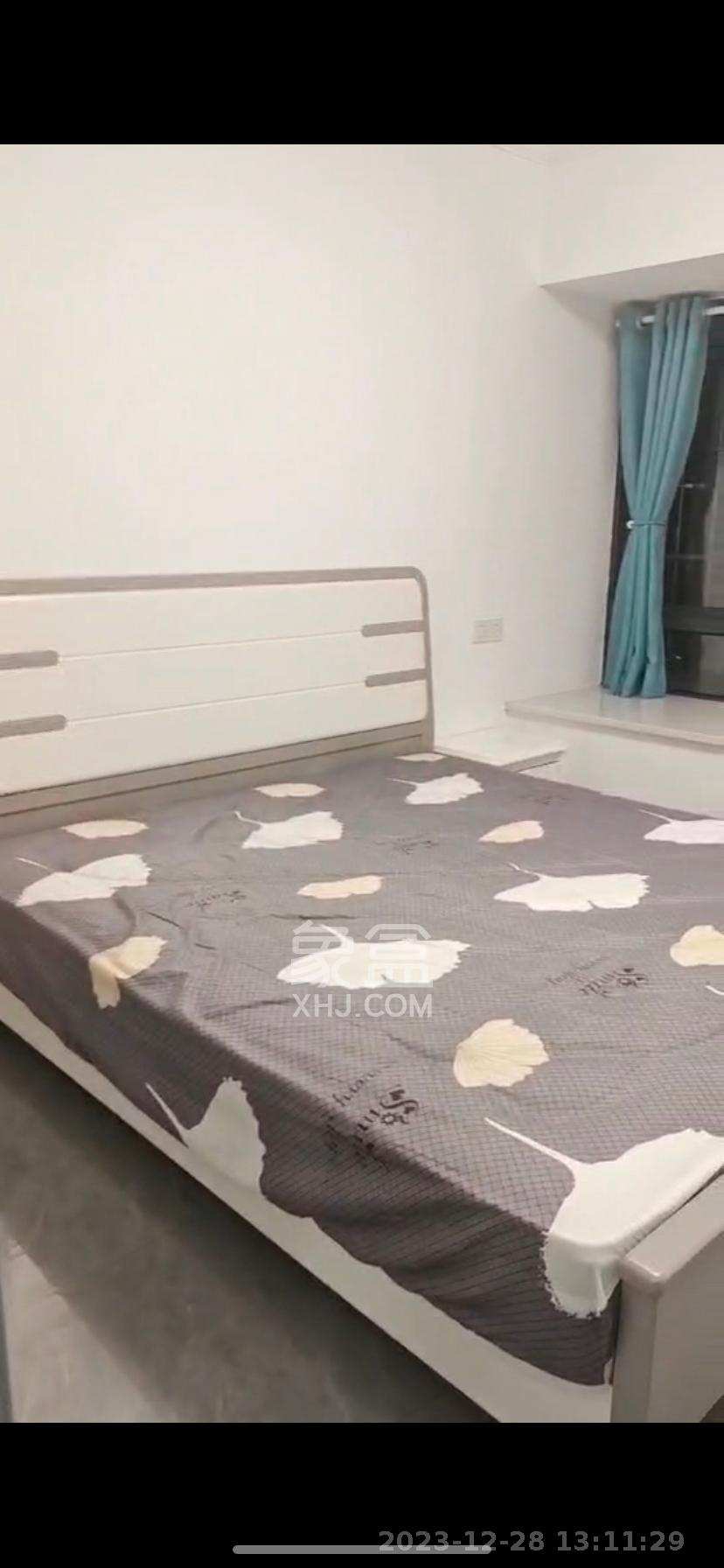 坪山家园  3室2厅1卫   1800.00元/月室内图