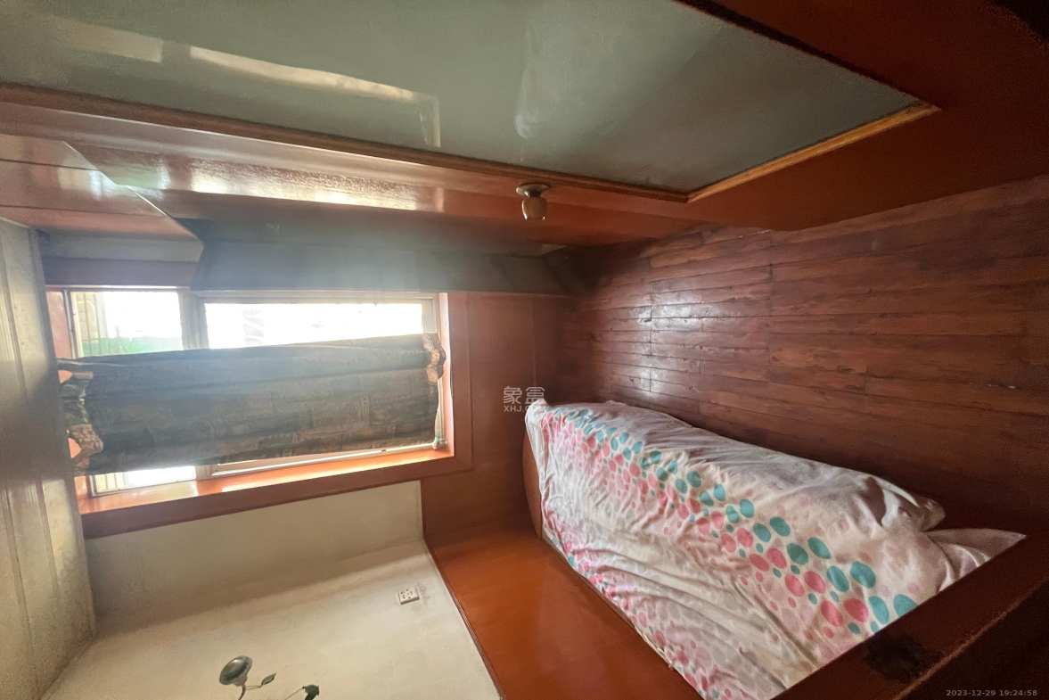 测绘局单位房 2室2厅1卫 1100.0元/月 测绘局单位房 2室2厅1卫 1100.0元/月室内图