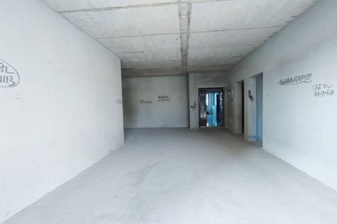 金御中央  3室2厅2卫    47.8万室内图1