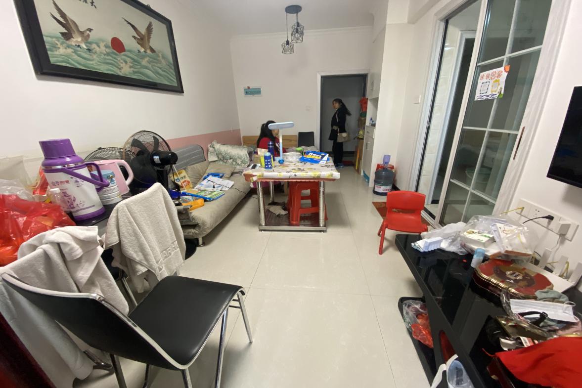 百弘学府城 1室1厅1卫 1000.0元/月 百弘学府城 1室1厅1卫 1000.0元/月室内图