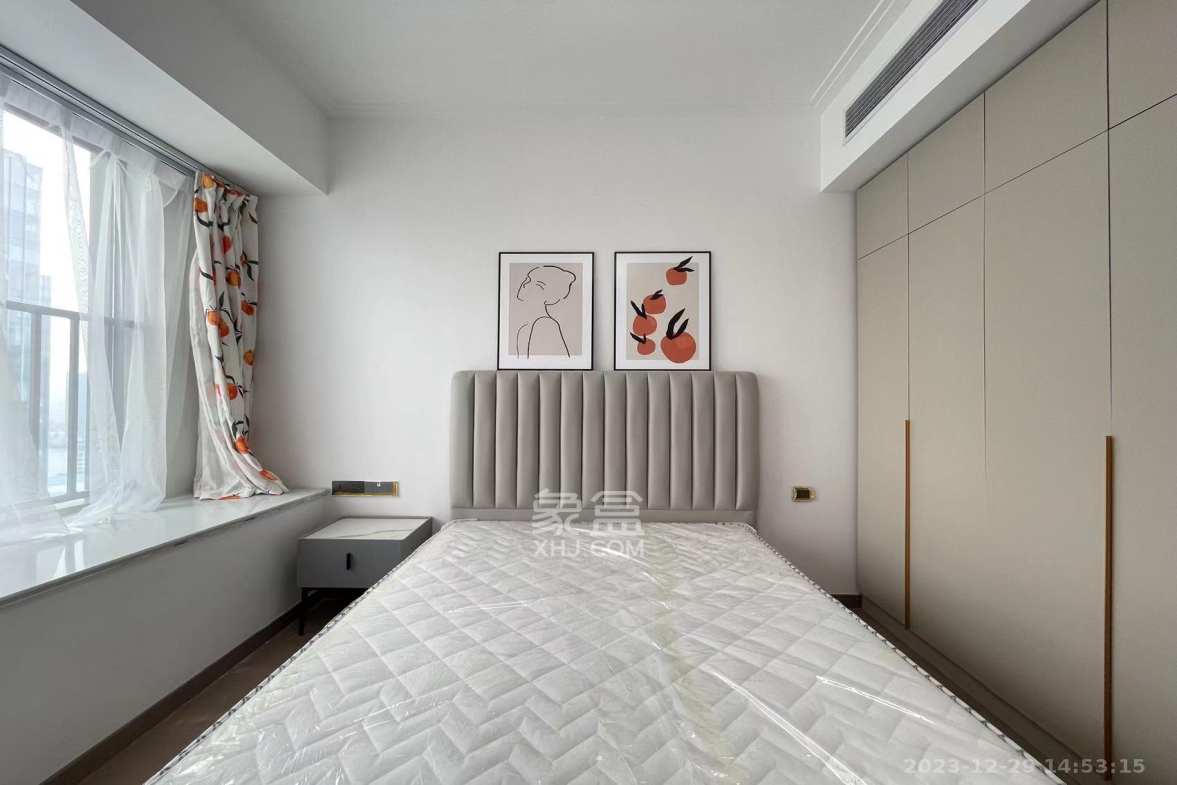 绿地V岛  3室2厅2卫    4000.0元/月 绿地V岛  3室2厅2卫    4000.0元/月室内图