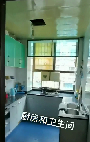 环卫处家属楼  3室2厅2卫    1300.0元/月室内图