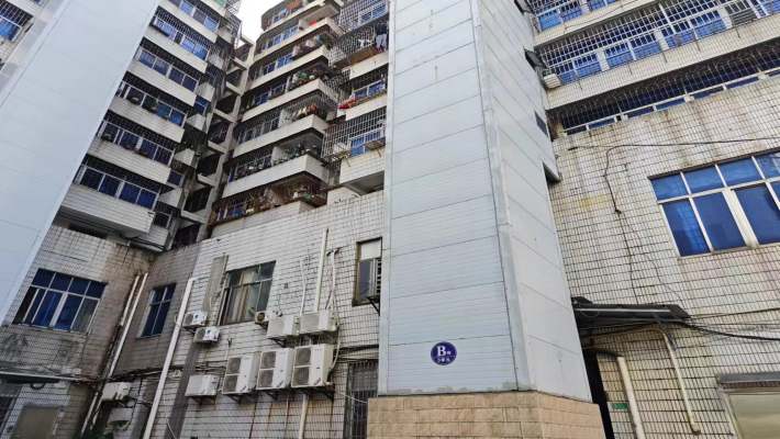 琼山区邮政局住宅区室内图2