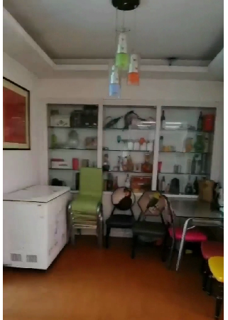 环卫处家属楼  3室2厅2卫    1300.0元/月室内图