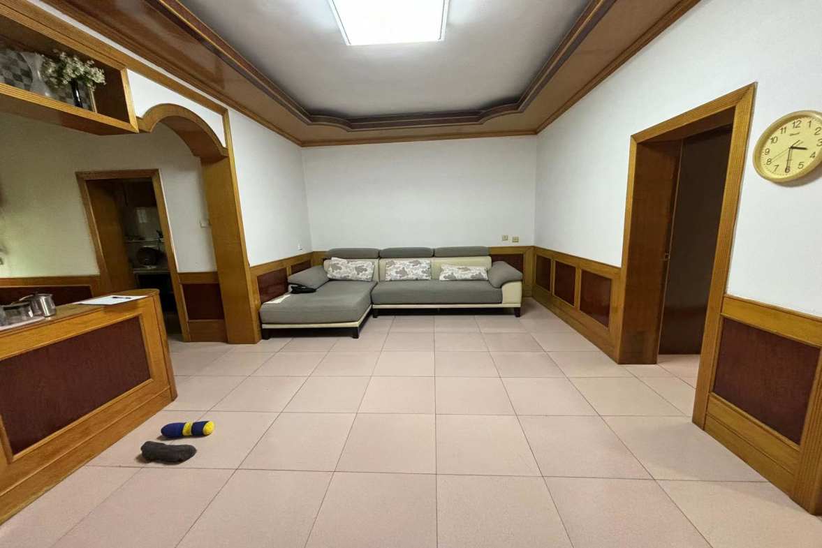 针织新村小区（内衣厂家属楼）  2室2厅1卫   22.00万室内图