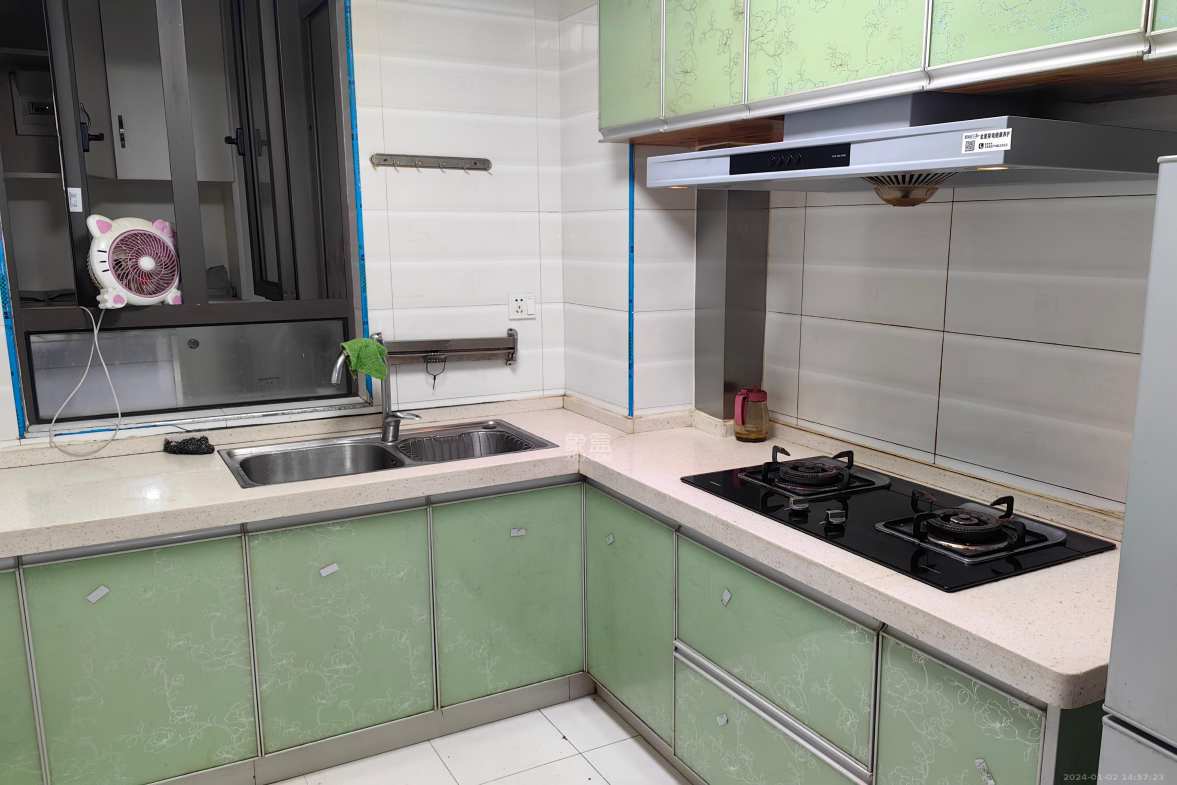 佳兆业水岸新都  3室2厅1卫   1600.00元/月室内图