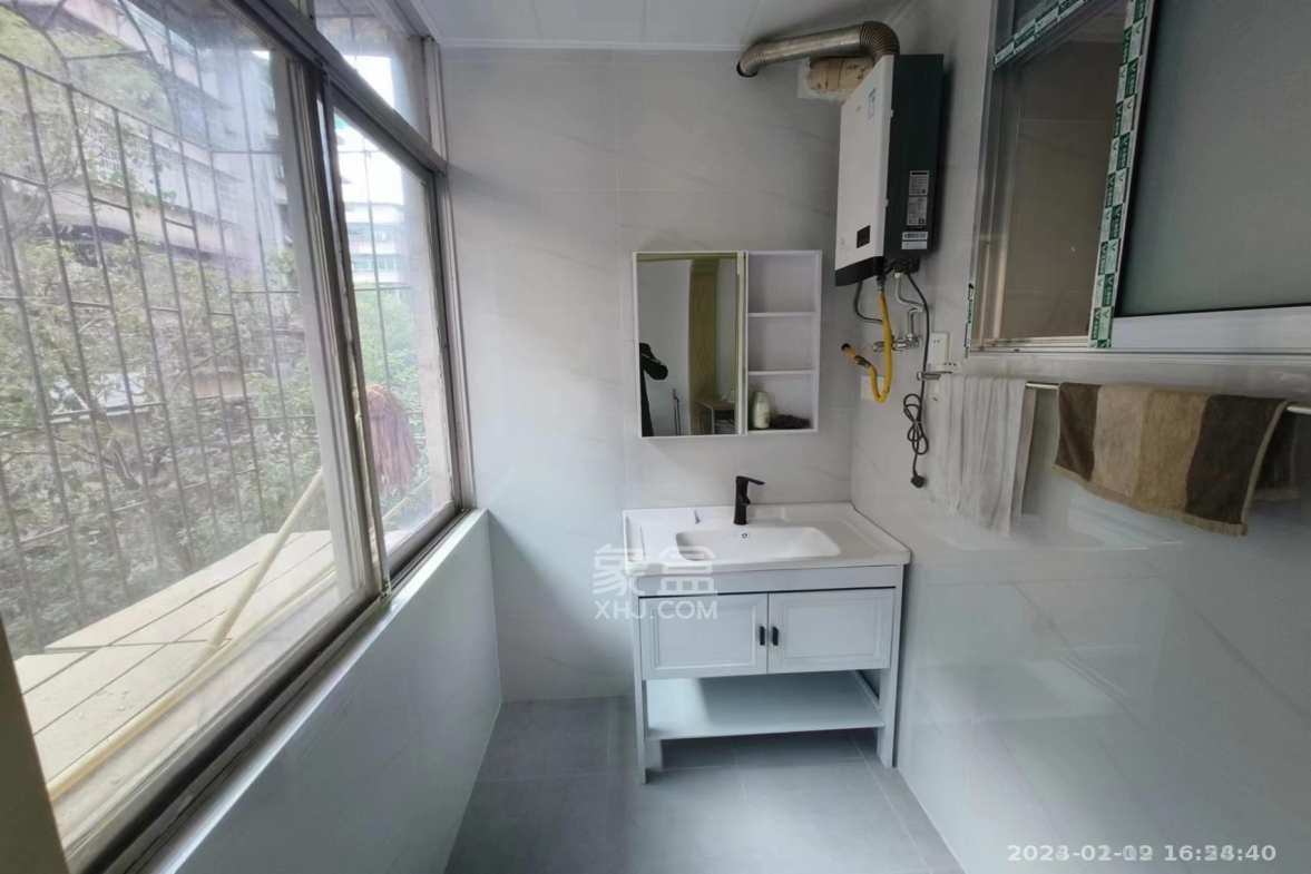 富绅花园  3室2厅2卫    1399.0元/月 富绅花园  3室2厅2卫    1399.0元/月室内图