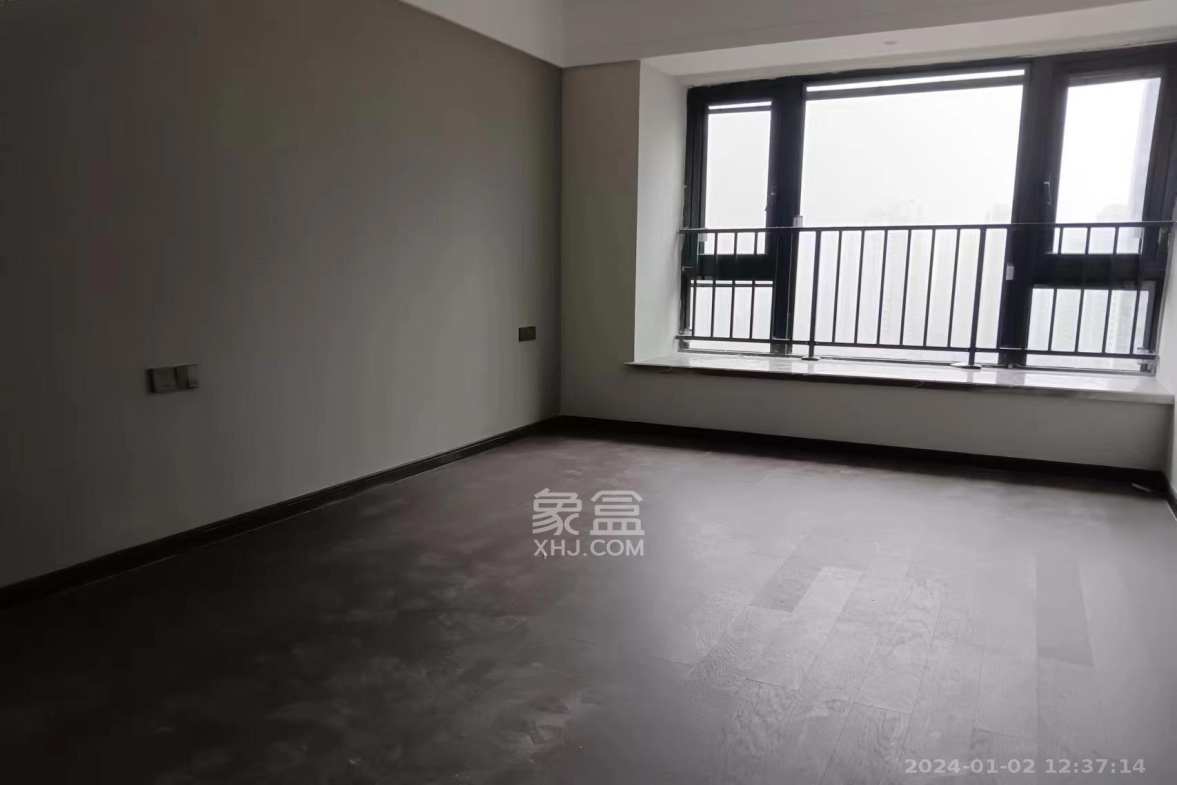 绿地麓云国际一期 3室2厅2卫 4000.0元/月 绿地麓云国际一期 3室2厅2卫 4000.0元/月室内图