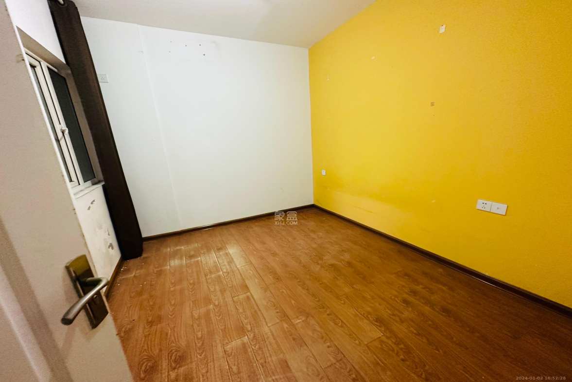 金地格林公馆 3室2厅1卫 2300.0元/月 金地格林公馆 3室2厅1卫 2300.0元/月室内图