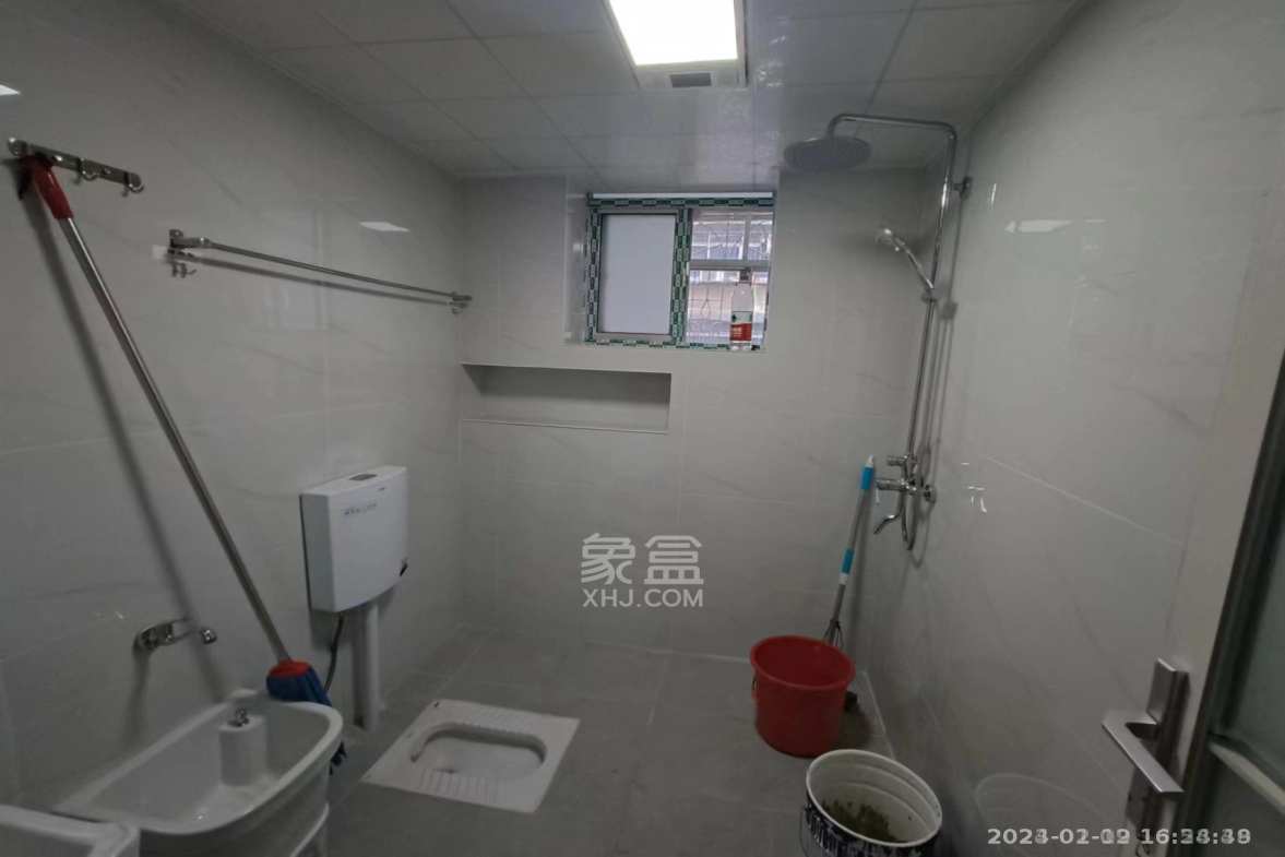 富绅花园  3室2厅2卫    1399.0元/月 富绅花园  3室2厅2卫    1399.0元/月室内图