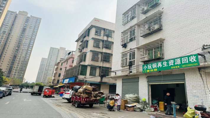 张公岭散盘室内图2