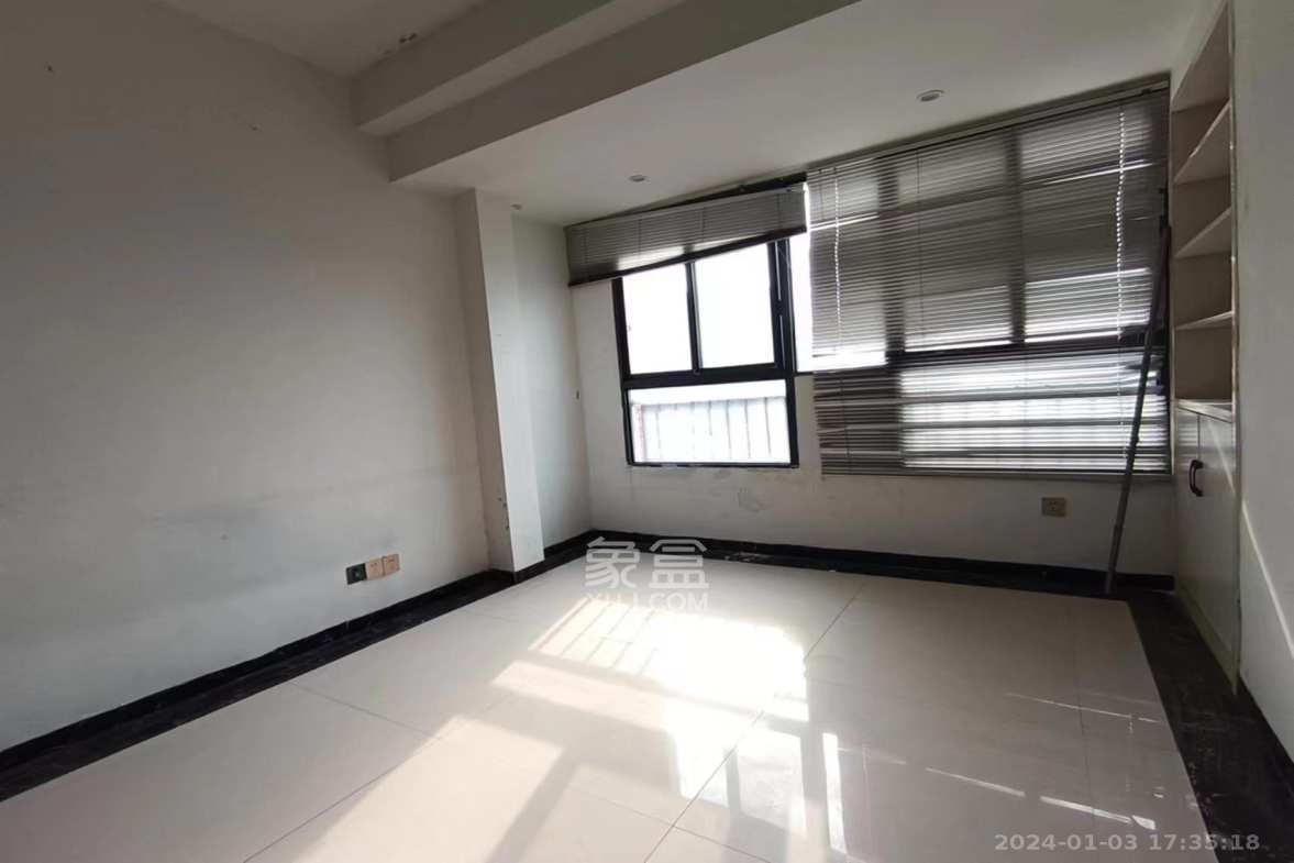 中信凯旋蓝岸(中信新城三期) 1室1厅1卫 1500.0元/月 中信凯旋蓝岸(中信新城三期) 1室1厅1卫 1500.0元/月室内图