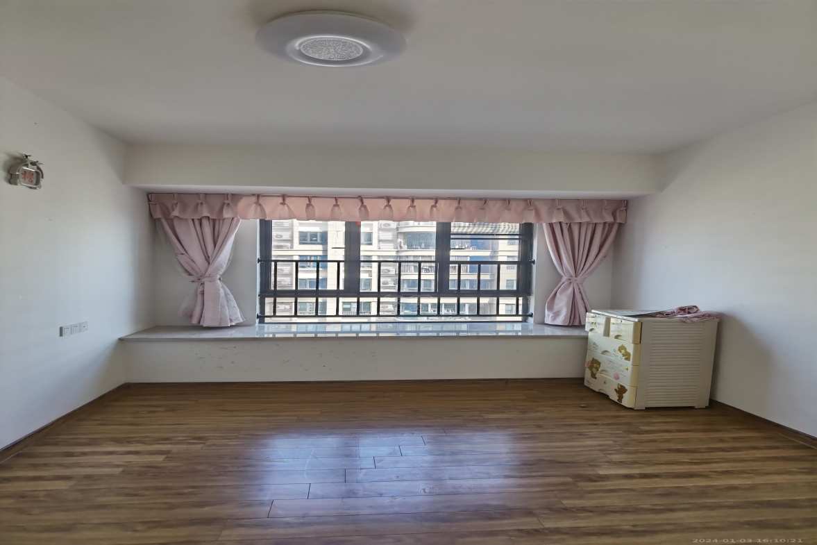 碧桂园 3室2厅1卫 2800.0元/月 碧桂园 3室2厅1卫 2800.0元/月室内图