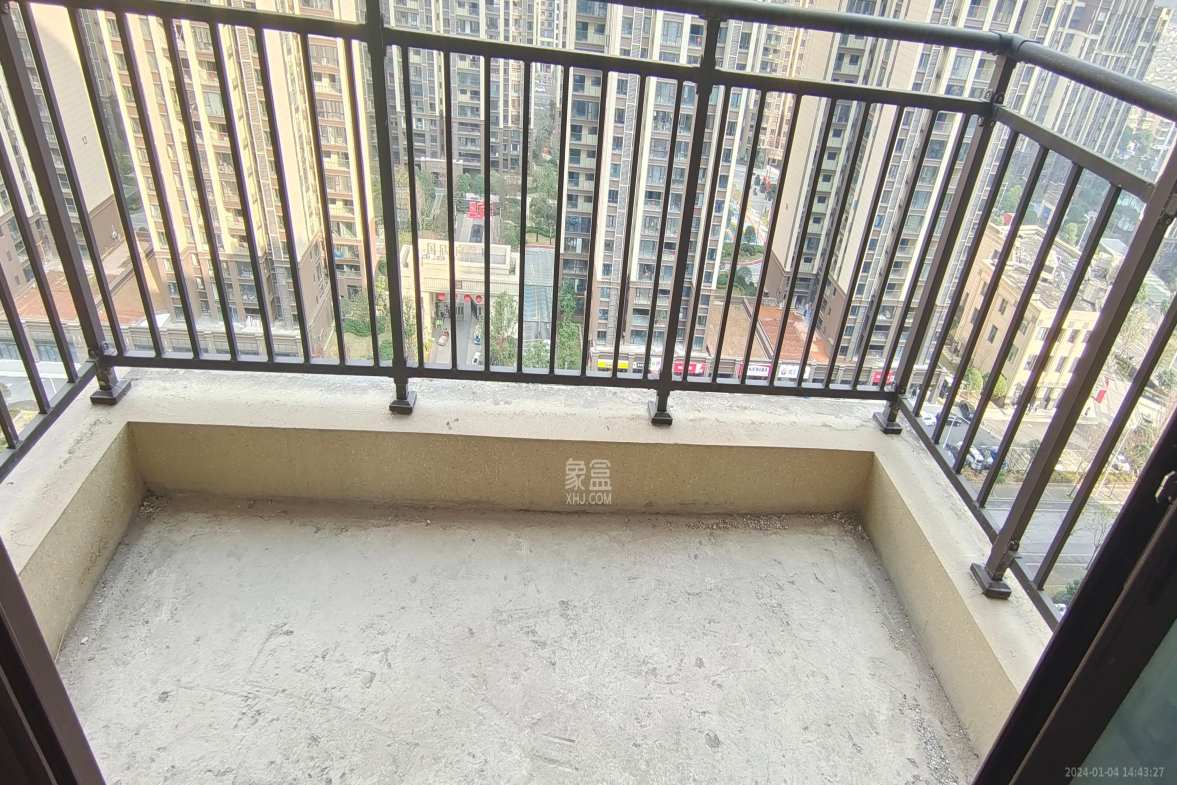 保利大都汇一期、二期 4室2厅2卫 2000.0元/月 保利大都汇一期、二期 4室2厅2卫 2000.0元/月室内图