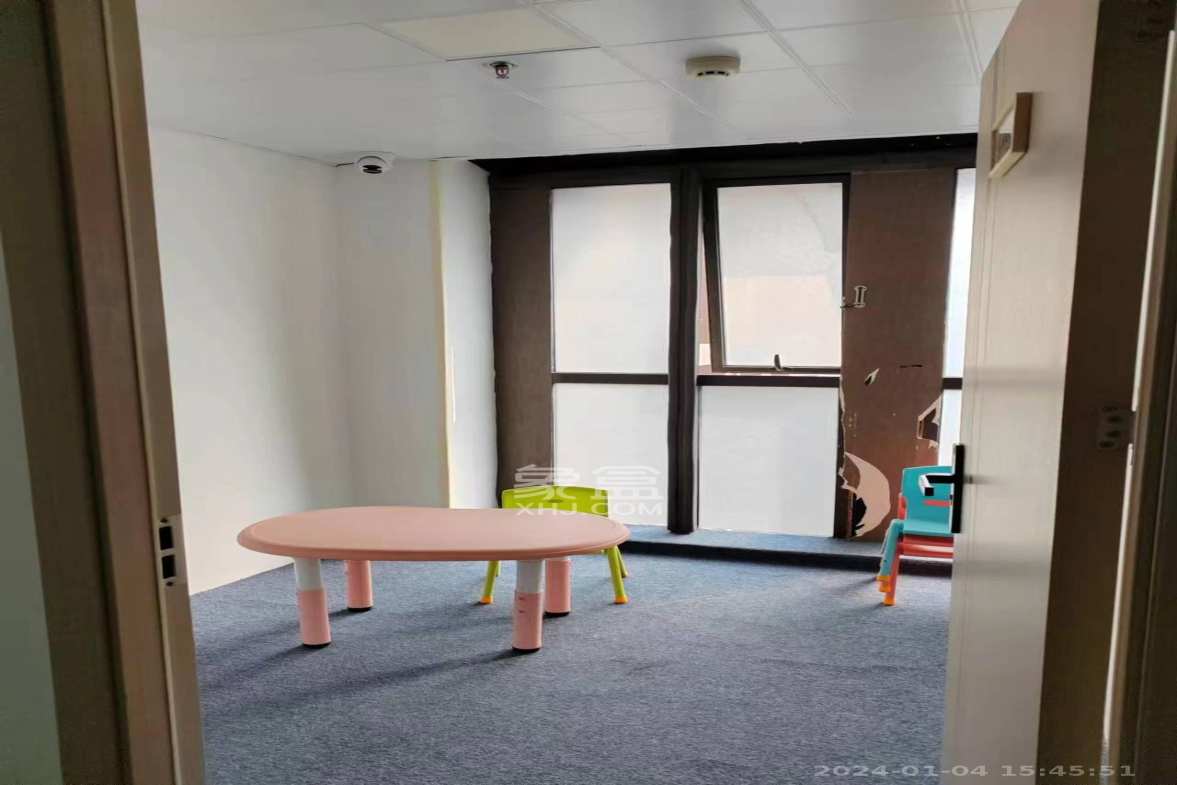 大财门公寓  1室1厅1卫    4000.0元/月 大财门公寓  1室1厅1卫    4000.0元/月室内图