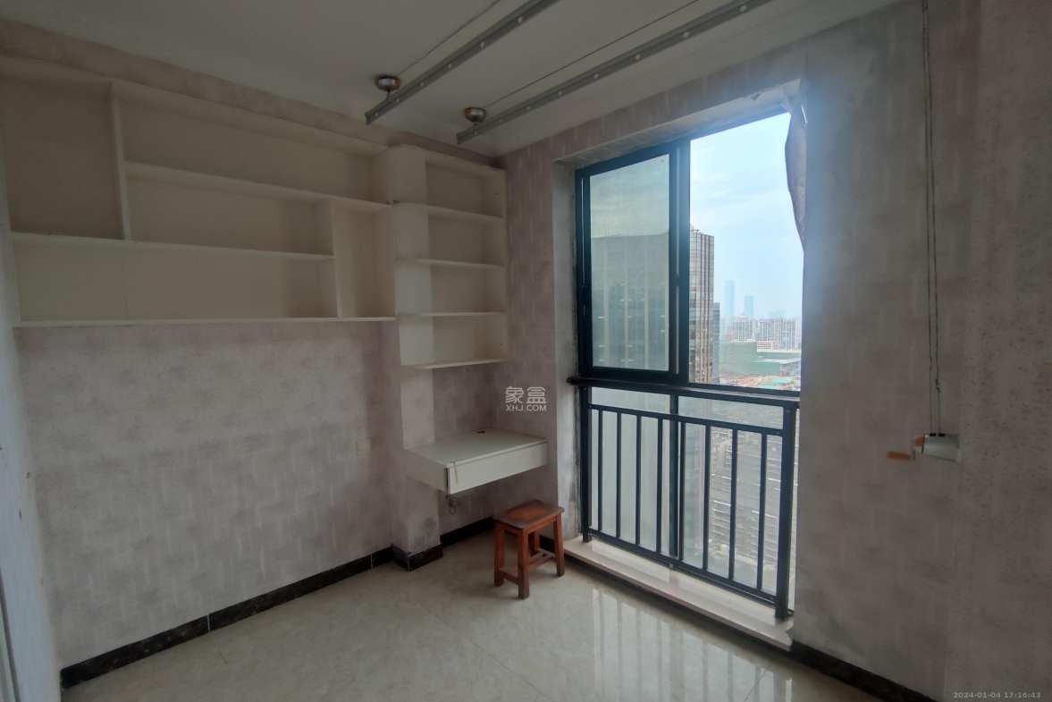 万博汇  2室1厅1卫    2300.0元/月室内图