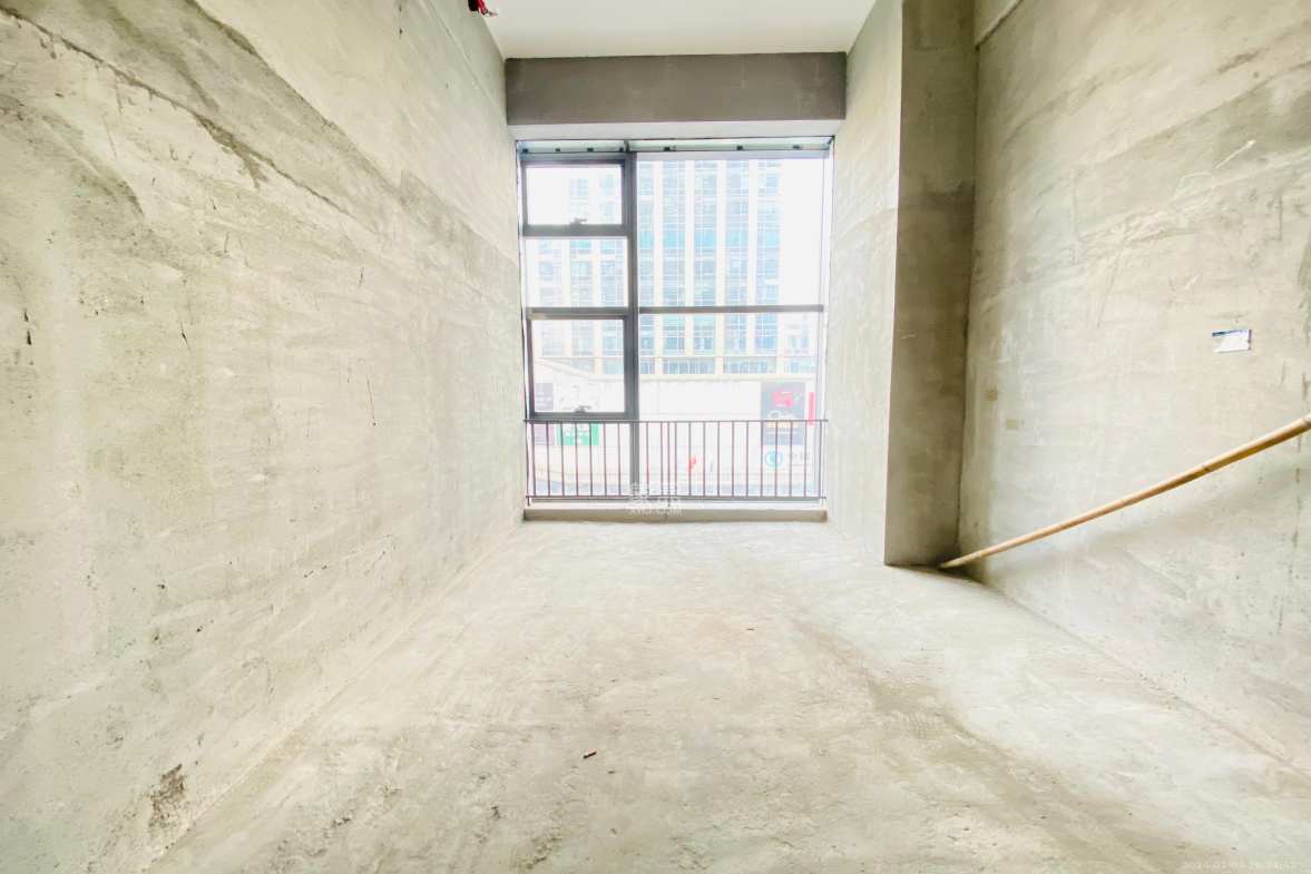 卓越中寰  1室1厅1卫    1900.0元/月室内图