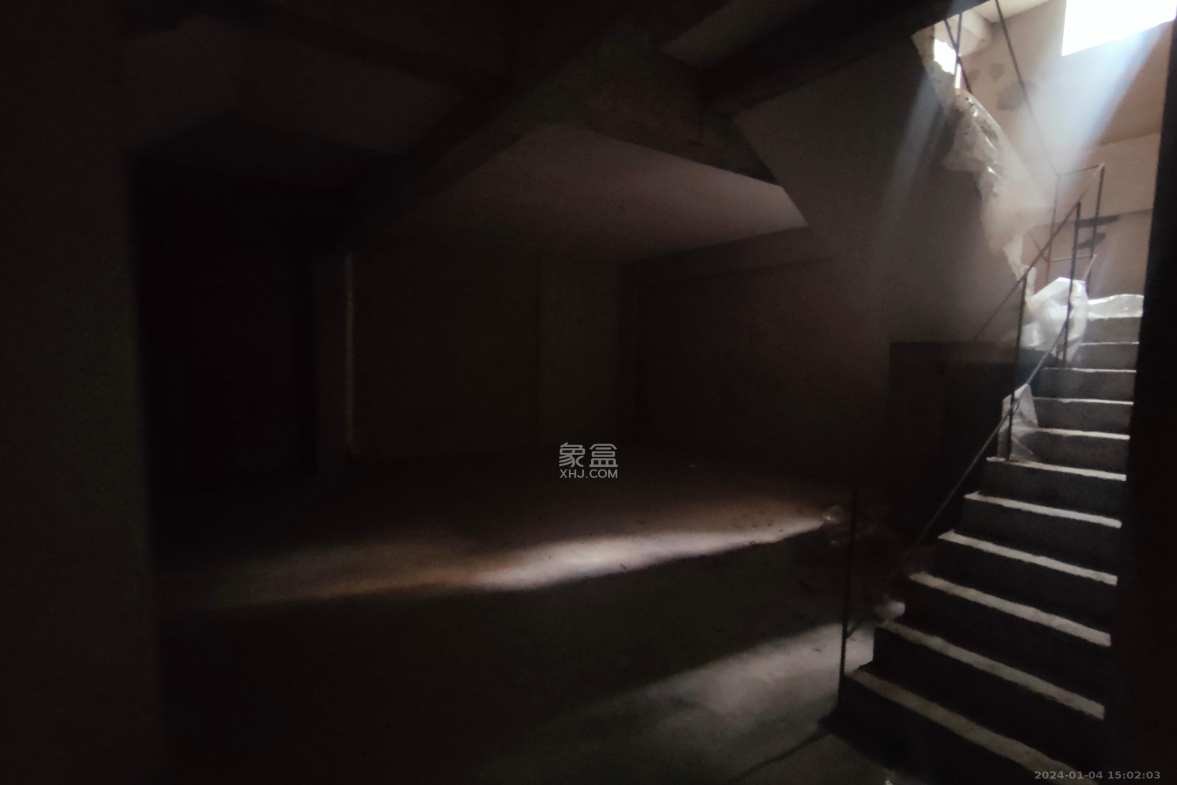 海伦春天  6室3厅3卫    3500.0元/月室内图