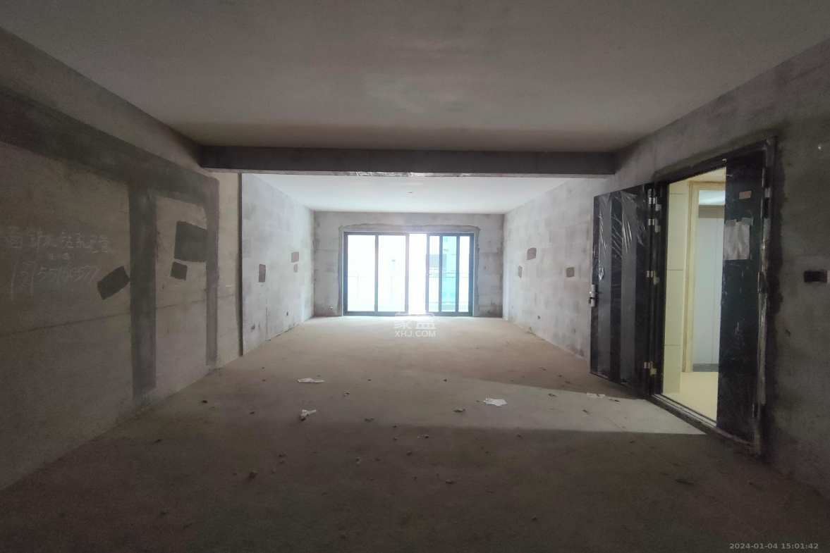 海伦春天  6室3厅3卫    3500.0元/月室内图1