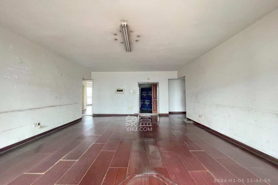 鸿铭中心  5室2厅3卫    5500.0元/月室内图