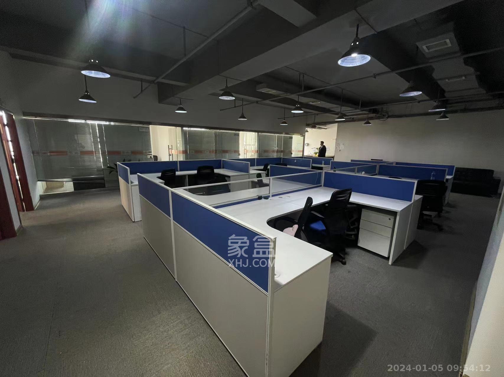 新长海广场   503.0㎡      23500.0元/月室内图