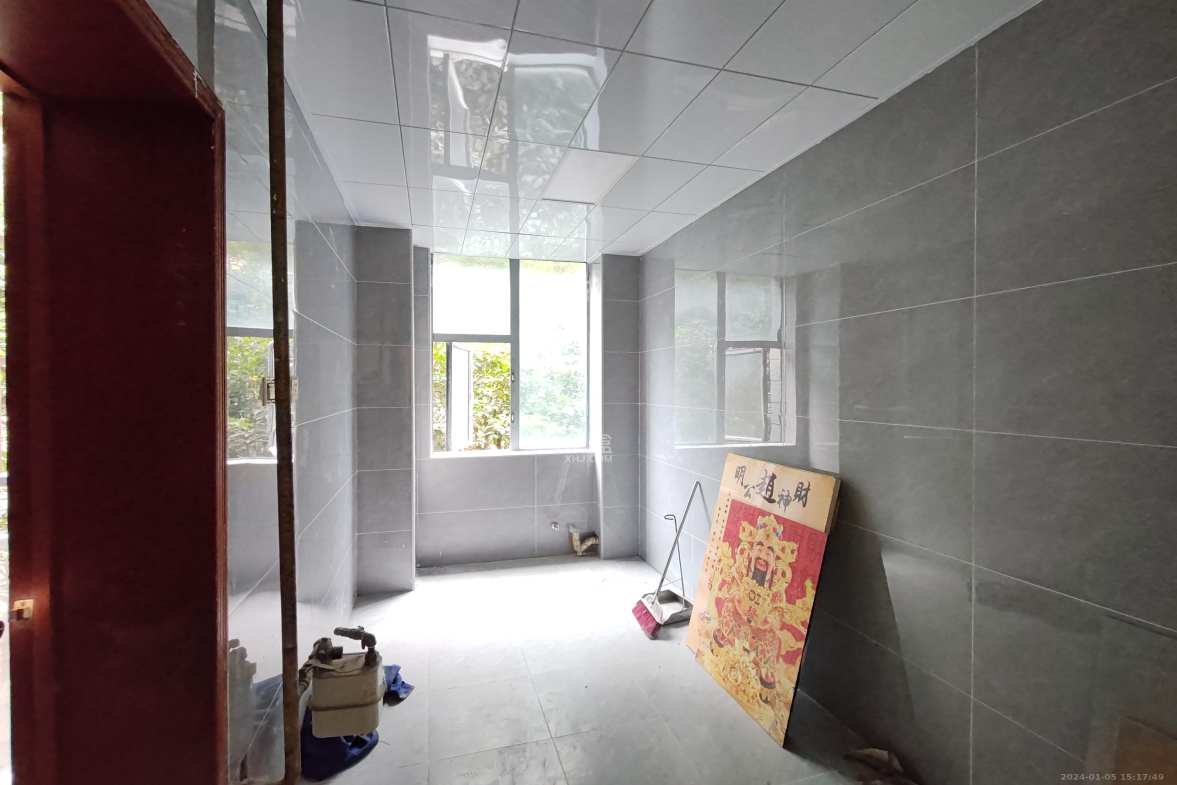 书香名邸  3室2厅1卫    3200.0元/月室内图