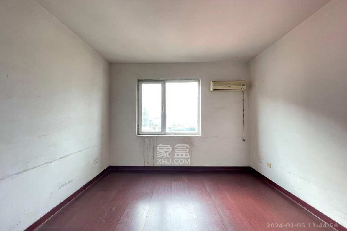 鸿铭中心  5室2厅3卫    5500.0元/月室内图