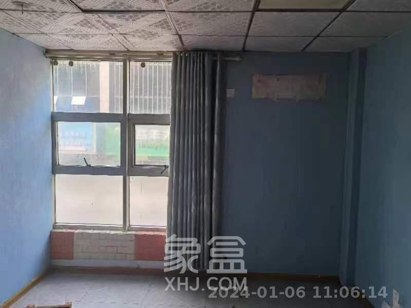 湘电友谊一号   88.0㎡      2500.0元/月室内图