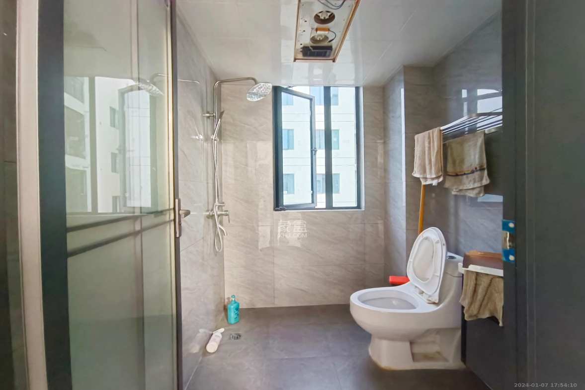 智达佳园  2室2厅1卫    1500.0元/月 智达佳园  2室2厅1卫    1500.0元/月室内图