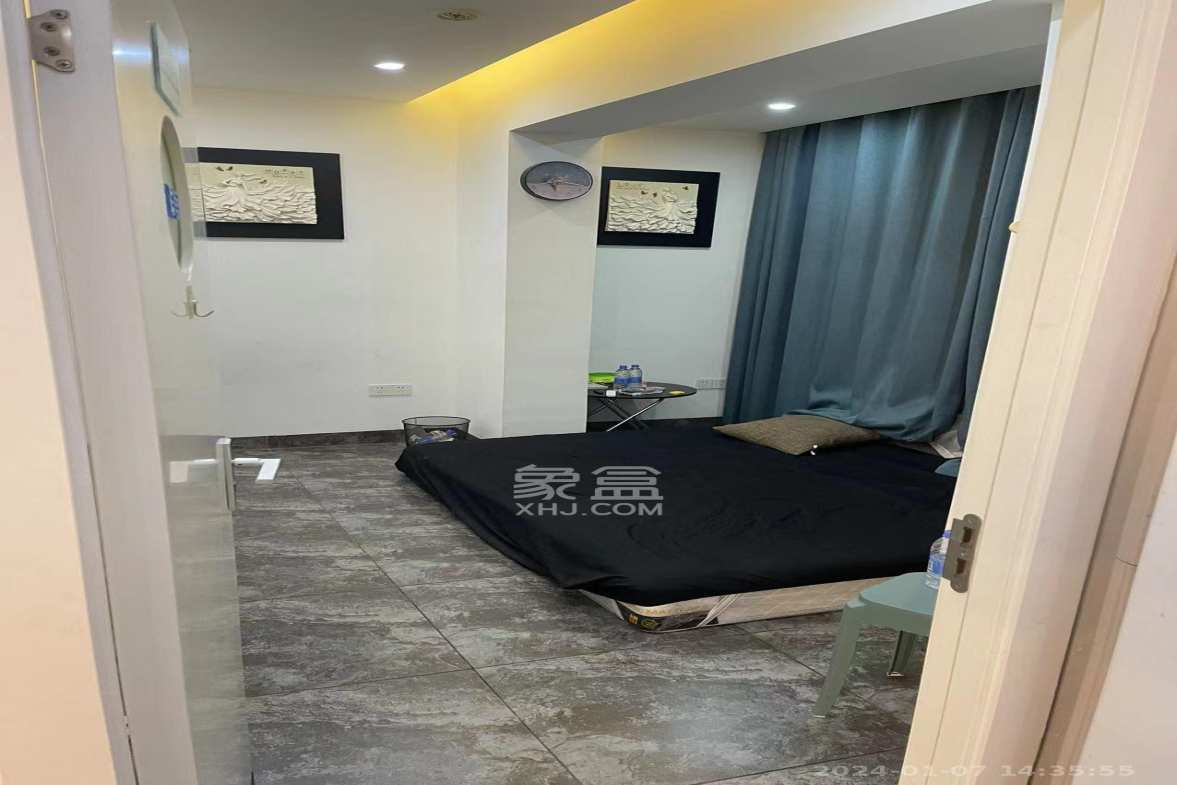 德思勤城市广场(宝格丽公寓) 1室1厅1卫 5700.0元/月 德思勤城市广场(宝格丽公寓) 1室1厅1卫 5700.0元/月室内图