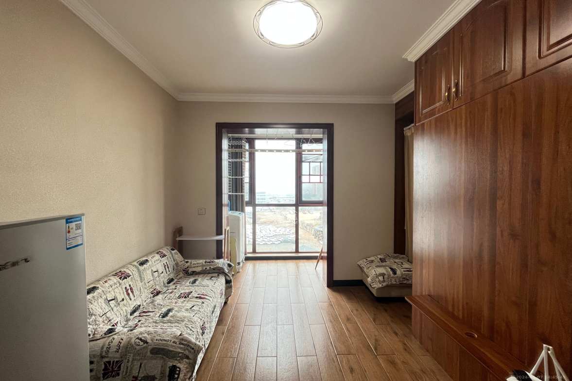 和悦城(蟠龙景苑) 1室1厅1卫 1600.0元/月 和悦城(蟠龙景苑) 1室1厅1卫 1600.0元/月室内图