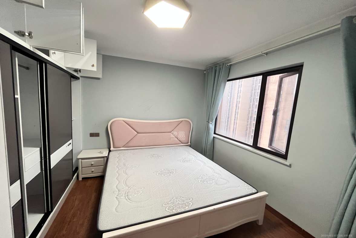 梅溪鑫苑名家 3室2厅1卫 2600.0元/月 梅溪鑫苑名家 3室2厅1卫 2600.0元/月室内图