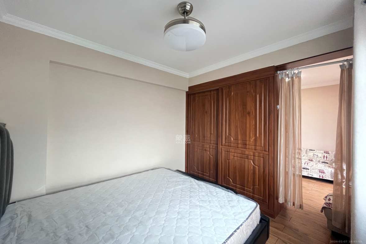 和悦城(蟠龙景苑) 1室1厅1卫 1600.0元/月 和悦城(蟠龙景苑) 1室1厅1卫 1600.0元/月室内图