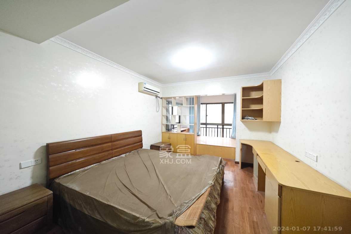 中天瑞景  3室2厅2卫   2800.00元/月室内图