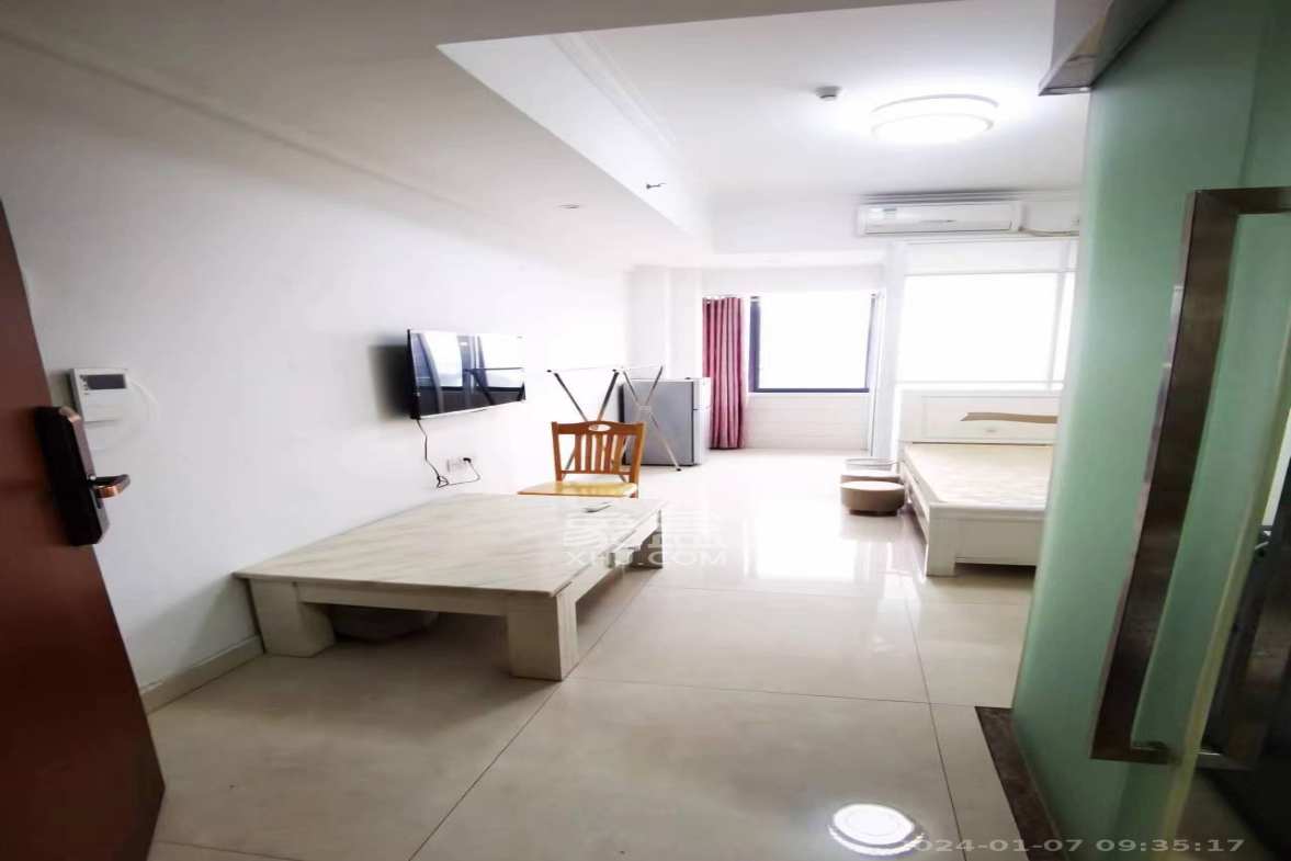 佐佑大厦  1室1厅1卫    1000.0元/月 佐佑大厦  1室1厅1卫    1000.0元/月室内图