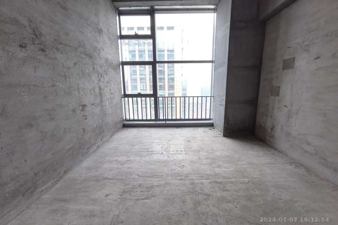 卓越中寰  1室1厅1卫    1600.0元/月 卓越中寰  1室1厅1卫    1600.0元/月室内图1