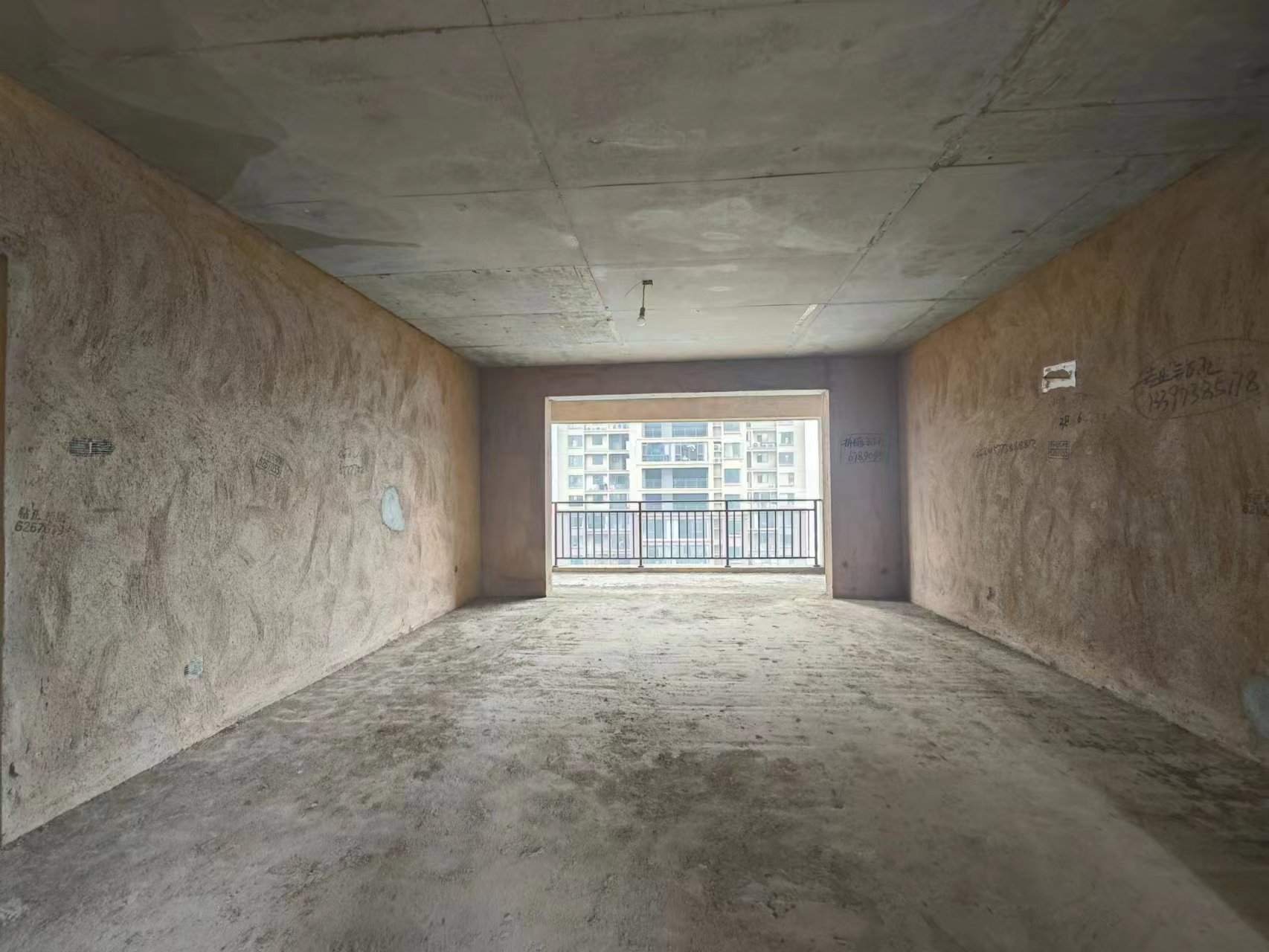 碧桂园豪园   159.0㎡      5000.0元/月室内图