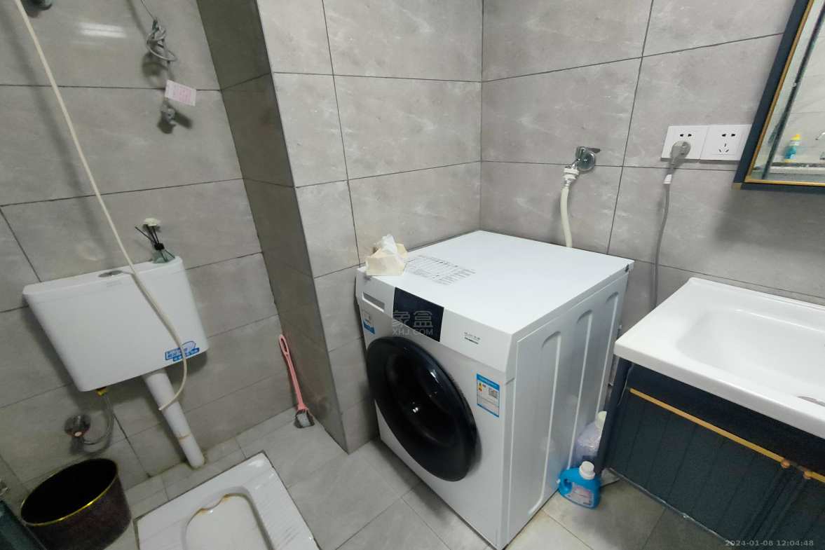 朗廷览江  0室0厅0卫   1400.00元/月室内图