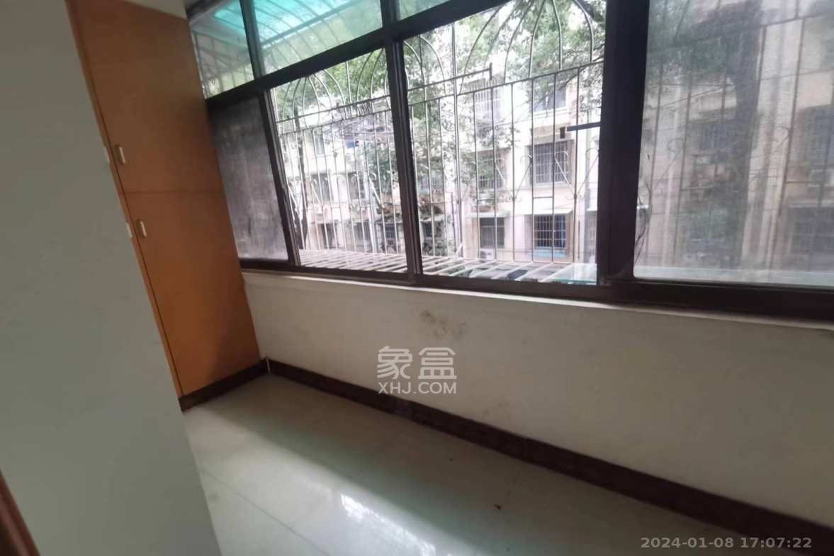 红旗社区  2室1厅1卫   1800.00元/月室内图