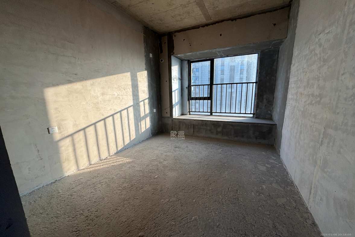 阳光城尚东湾愉景苑  4室2厅2卫    1500.0元/月 阳光城尚东湾愉景苑  4室2厅2卫    1500.0元/月室内图