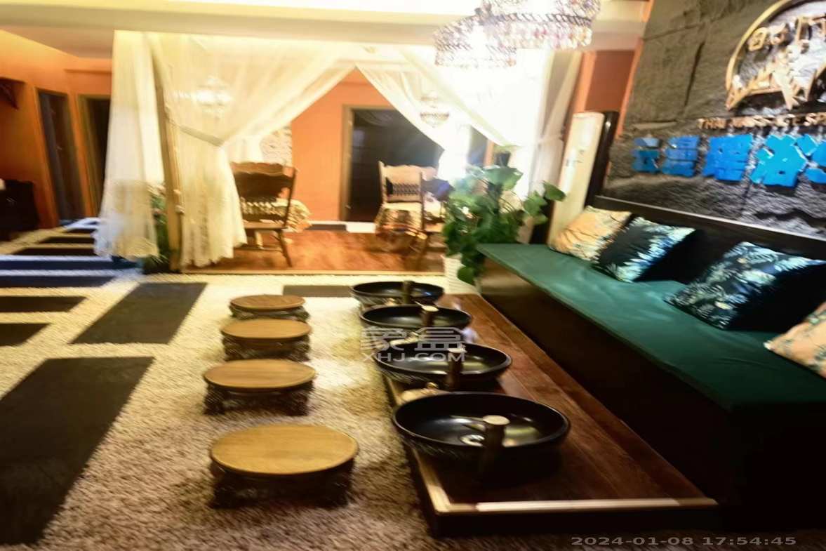 东友星座  6室2厅1卫    9600.0元/月 东友星座  6室2厅1卫    9600.0元/月室内图