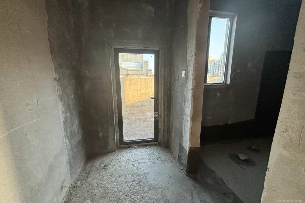 阳光城尚东湾愉景苑  4室2厅2卫    1500.0元/月 阳光城尚东湾愉景苑  4室2厅2卫    1500.0元/月室内图