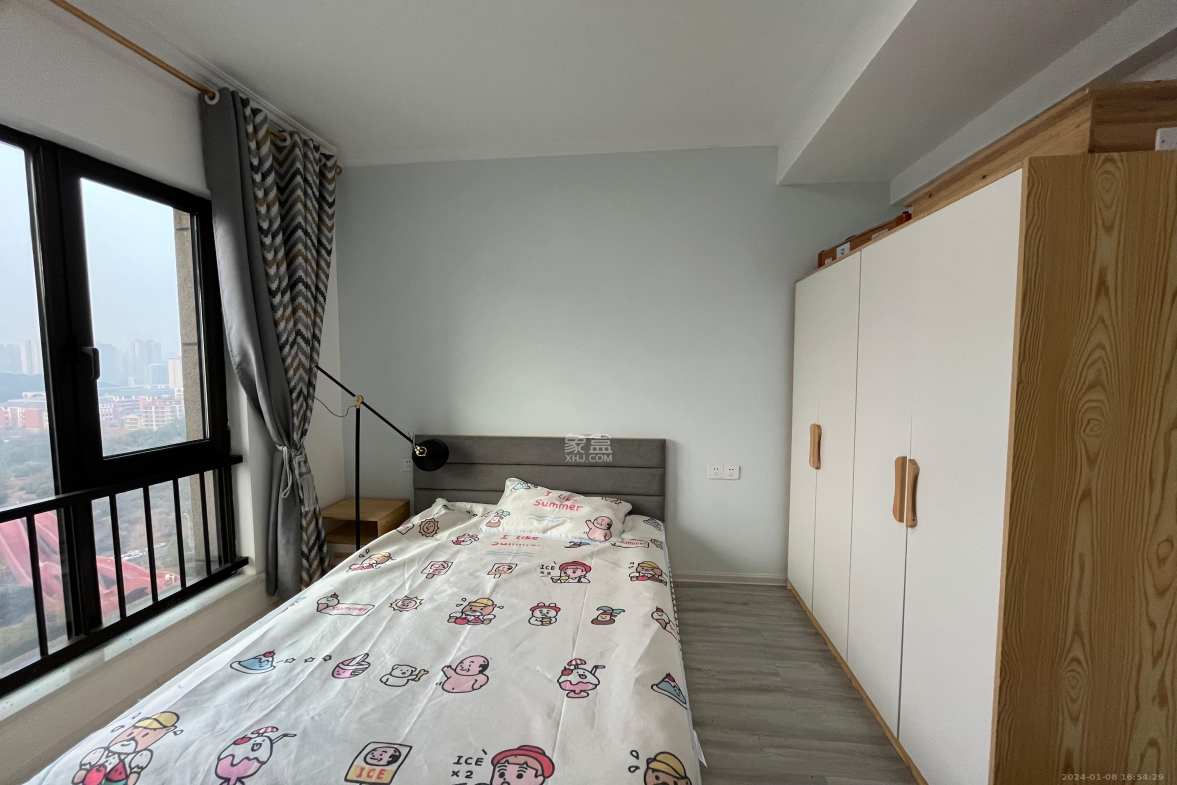 晟通牡丹舸  3室2厅2卫    5500.0元/月 晟通牡丹舸  3室2厅2卫    5500.0元/月室内图