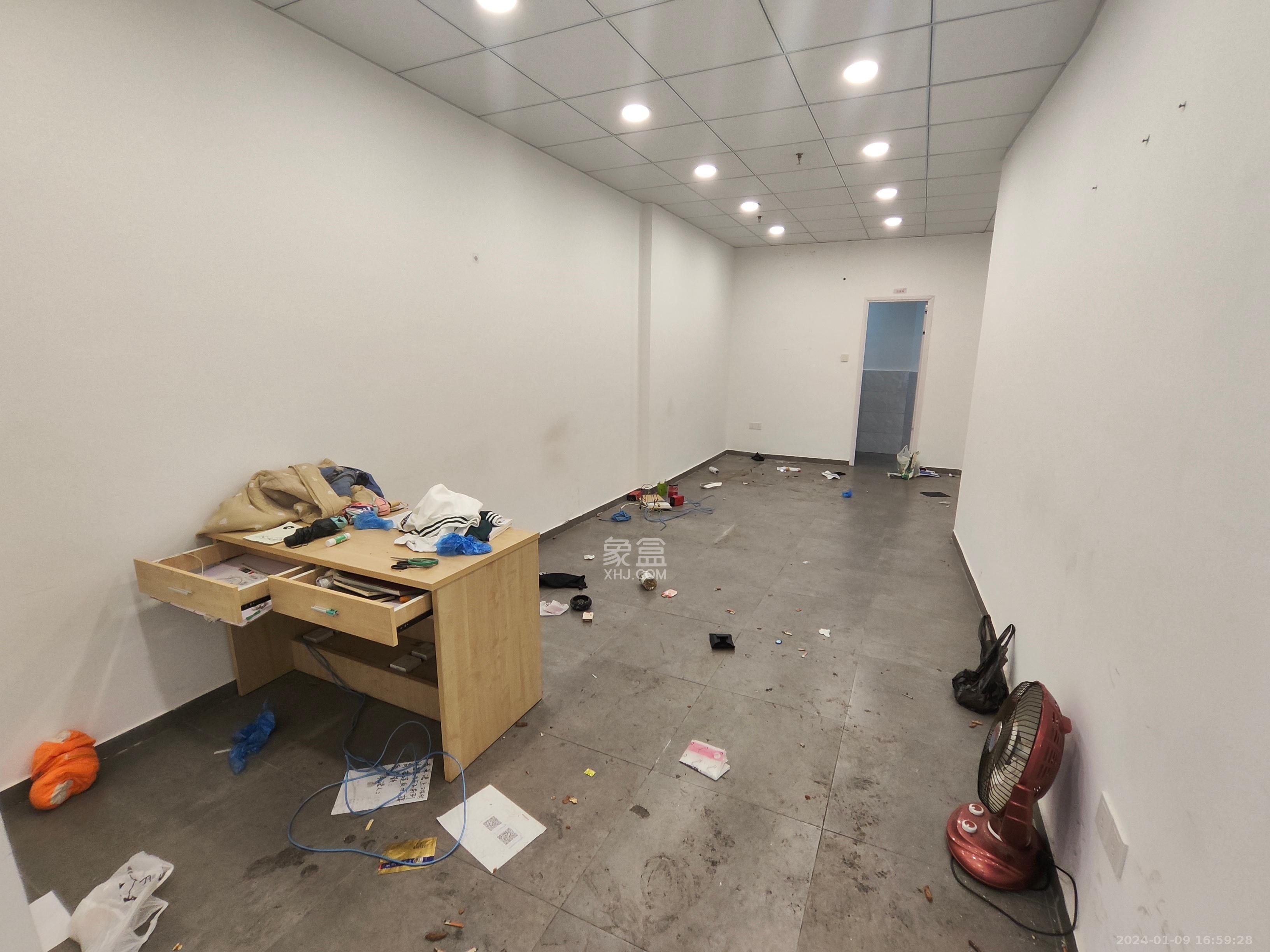 保利天禧D区   56.0㎡      5000.0元/月室内图