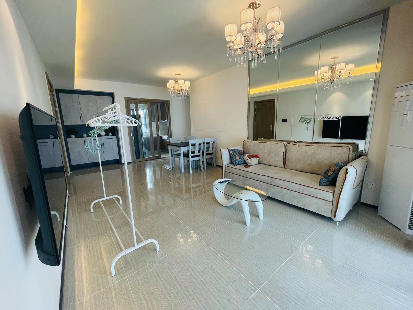 恒大美丽沙天澜湾  3室2厅2卫    3200.0元/月