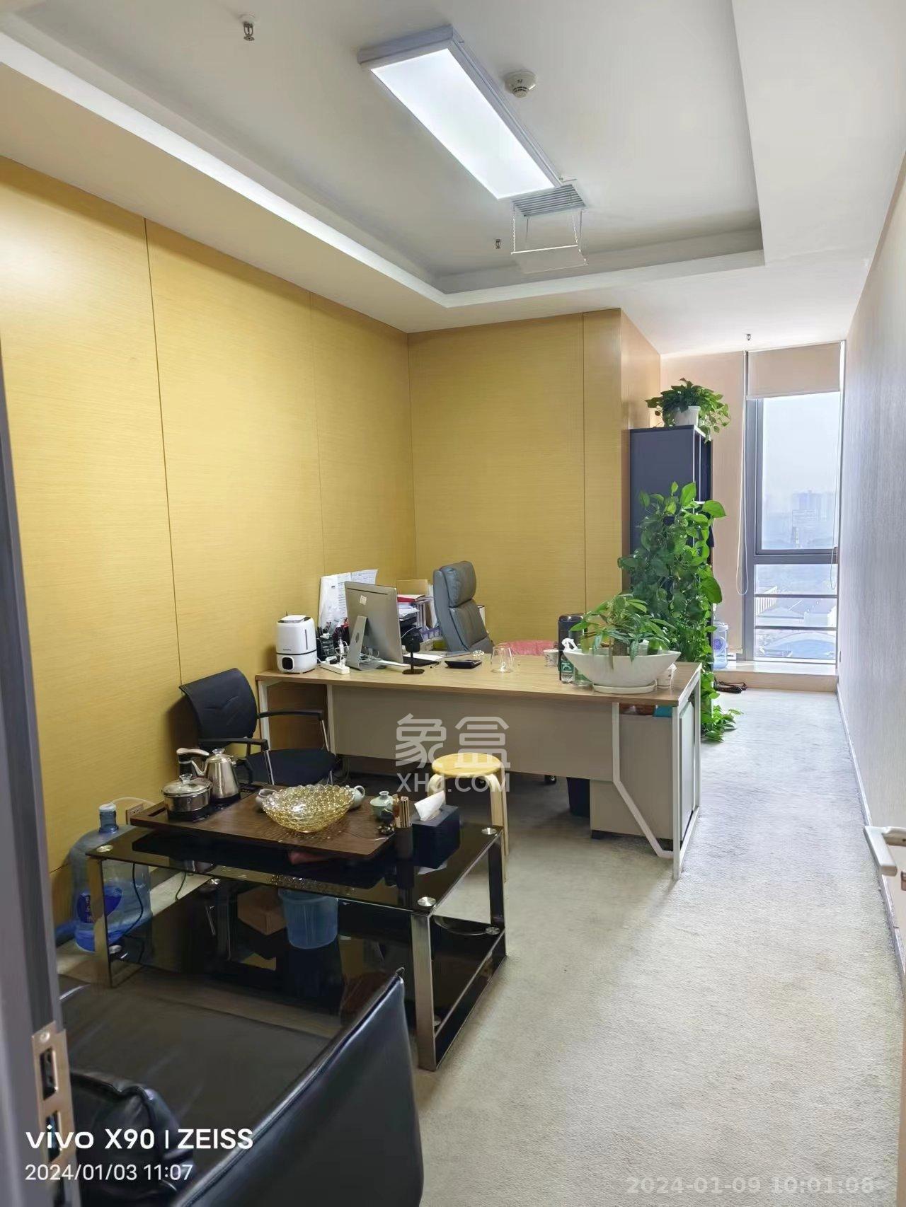 泊富公寓（泊富国际广场）   140.11㎡      6300.0元/月室内图