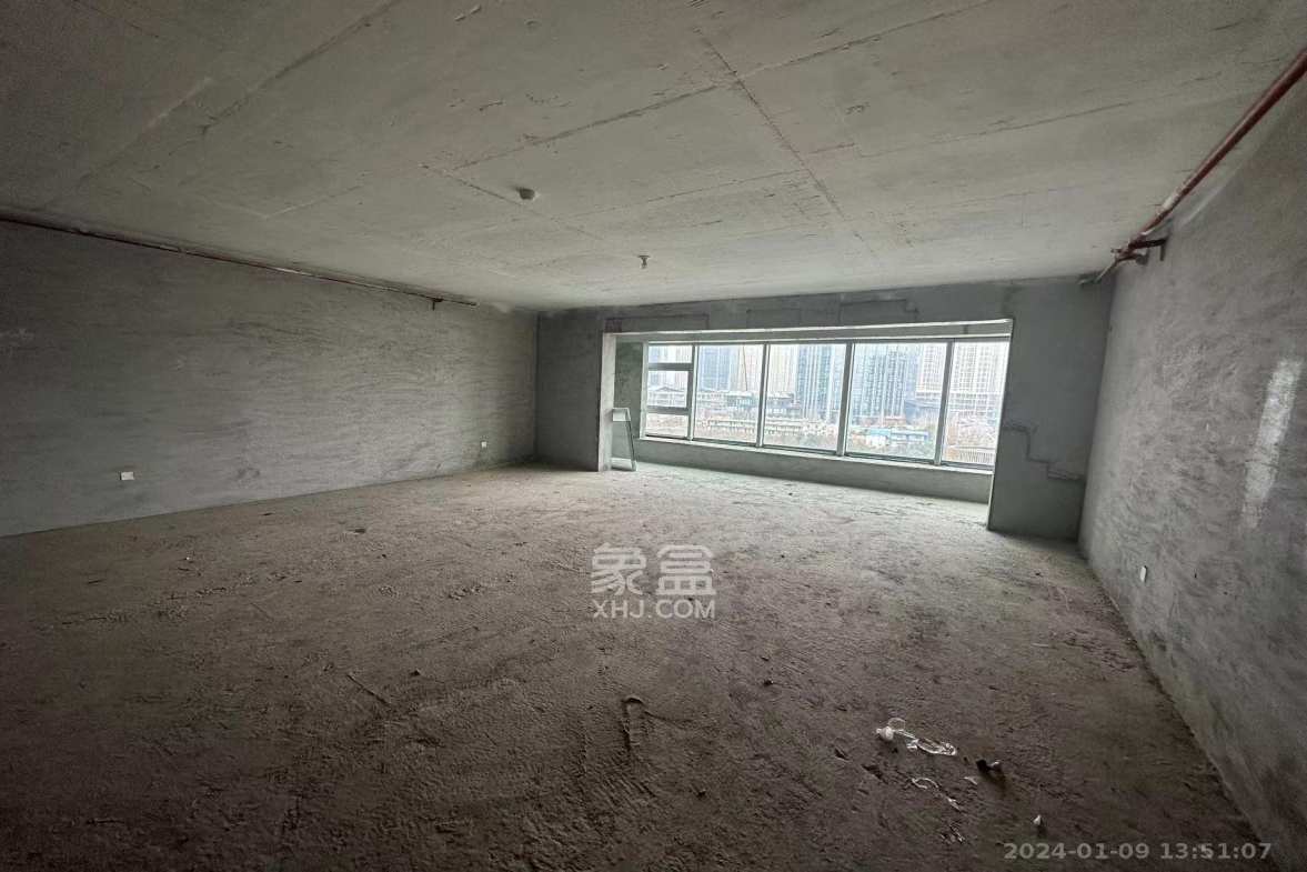 福晟翡翠湾 4室2厅2卫 6500.0元/月 福晟翡翠湾 4室2厅2卫 6500.0元/月室内图