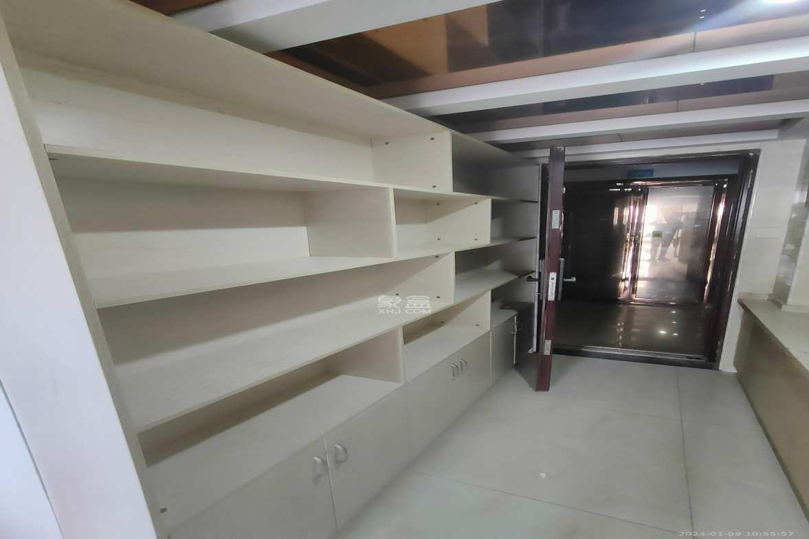 金科时代中心  1室1厅1卫   2000.00元/月室内图
