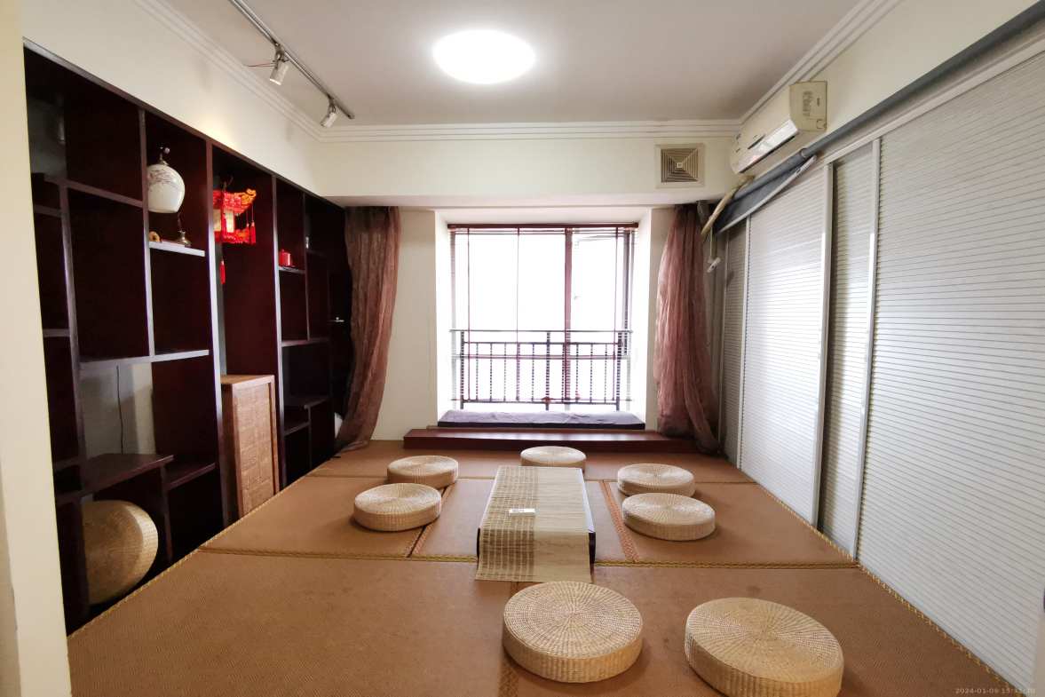 西子一间  2室1厅1卫   2800.00元/月室内图1